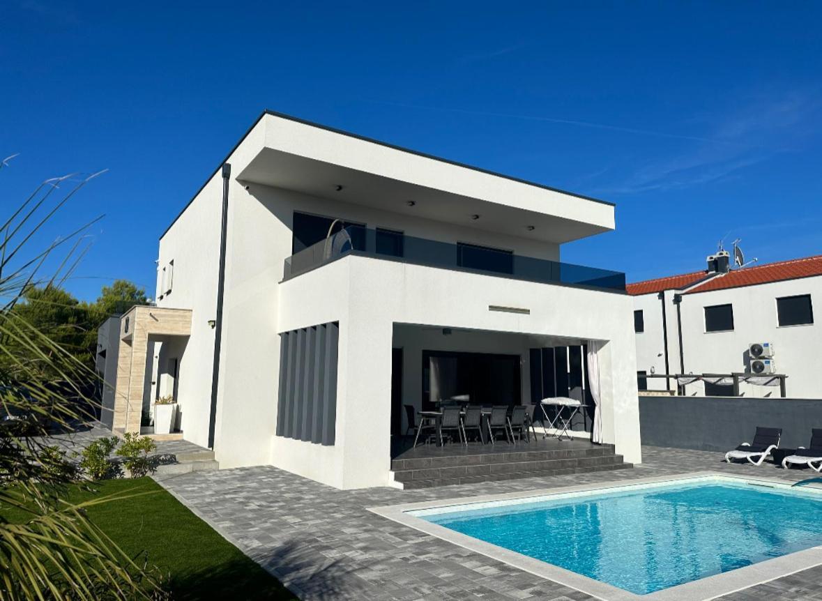 Villa Mila فرسي المظهر الخارجي الصورة